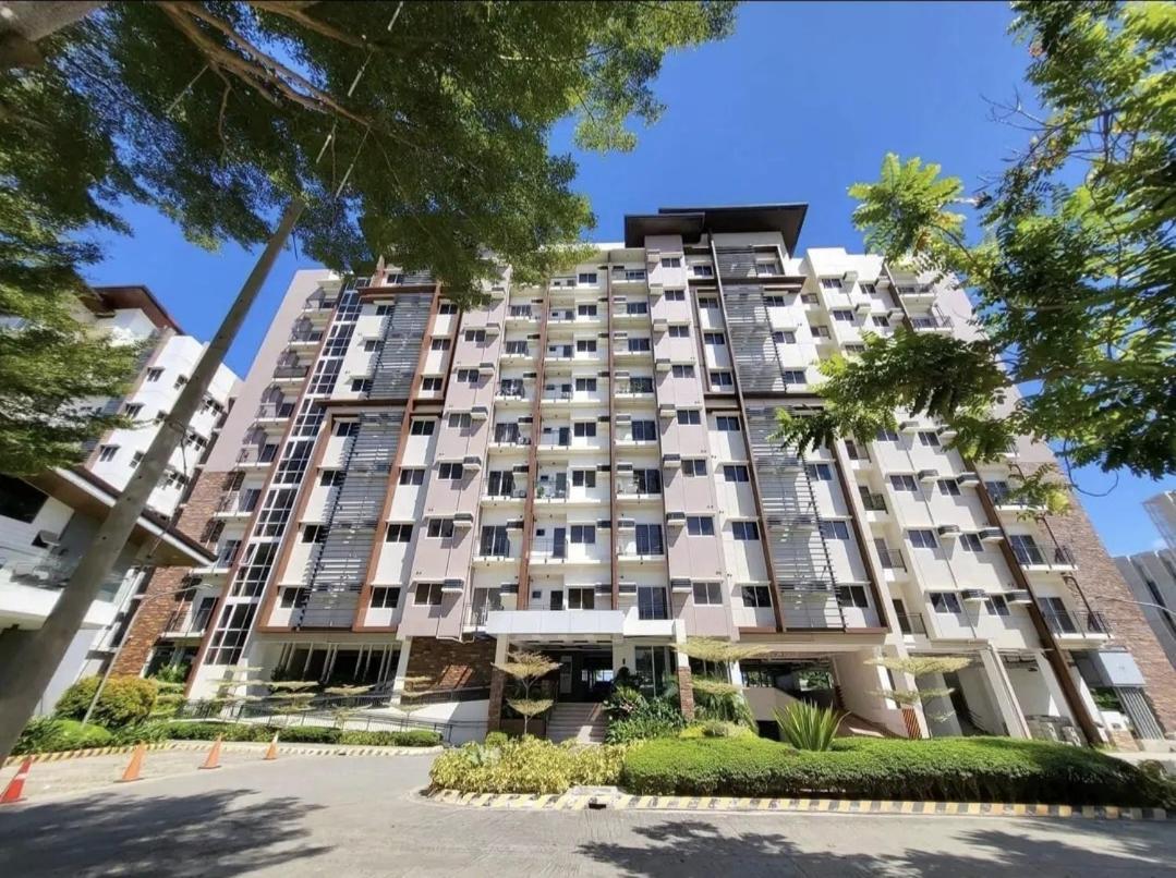 Spacious Minimalist Studio At Matina Enclaves Davao City Exteriör bild