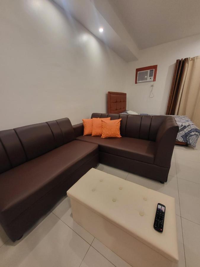 Spacious Minimalist Studio At Matina Enclaves Davao City Exteriör bild